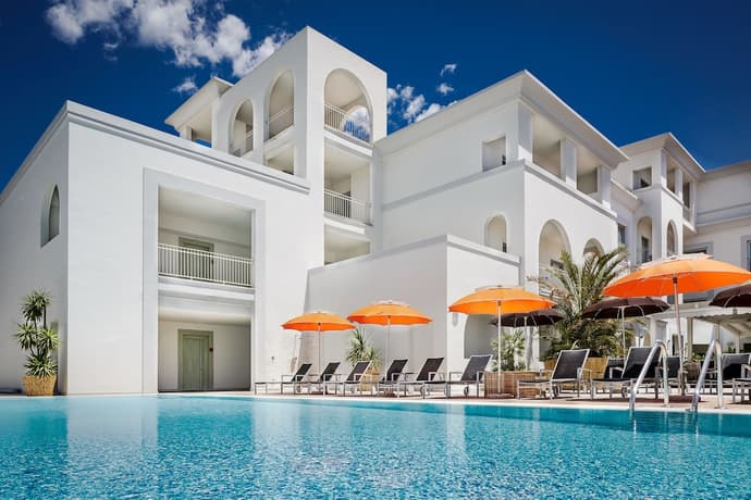 Jazz Hotel, Primary image