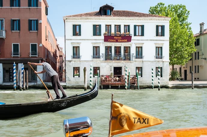 Hotel Canal Grande, Primary image