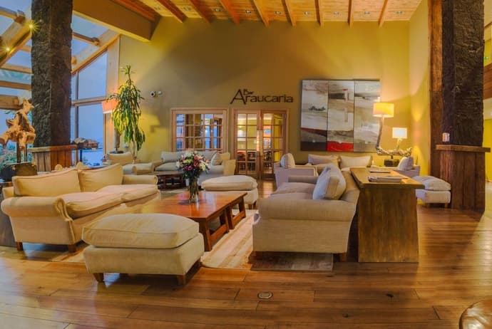 Wyndham Puerto Varas Pettra, Lobby