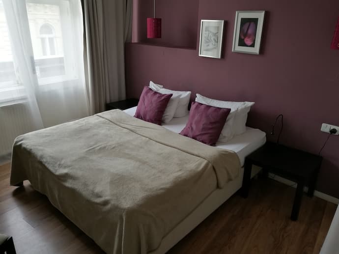 Hotel PurPur, Primary image