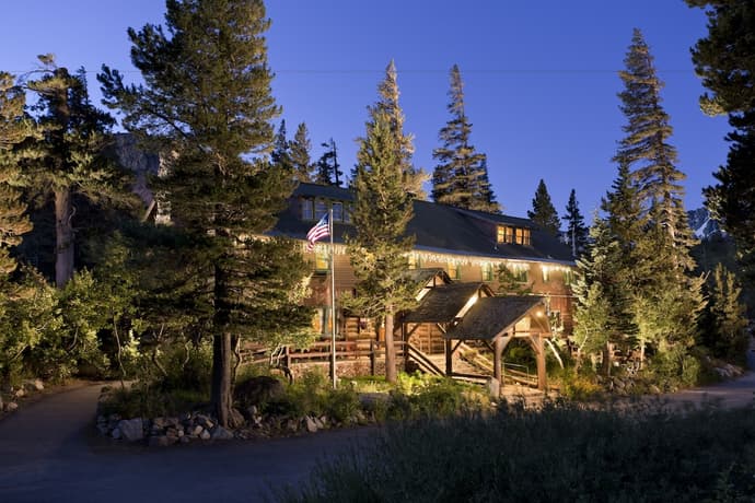 Tamarack Lodge and Resort, Primary image