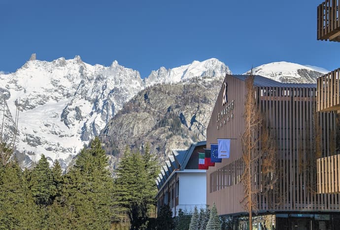 Le Massif Hotel & Lodge Courmayeur The Leading Hotels of the World, Primary image