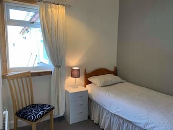 THE KEMPS Guest House, Room