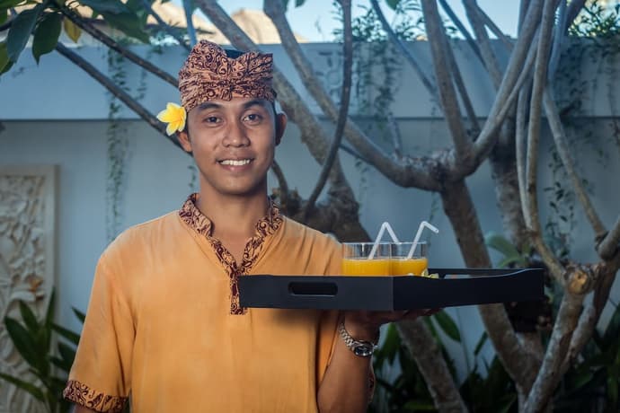 Kubu GWK Villa, Reception