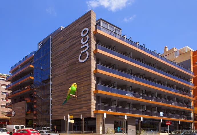 Hotel Cuco, Primary image