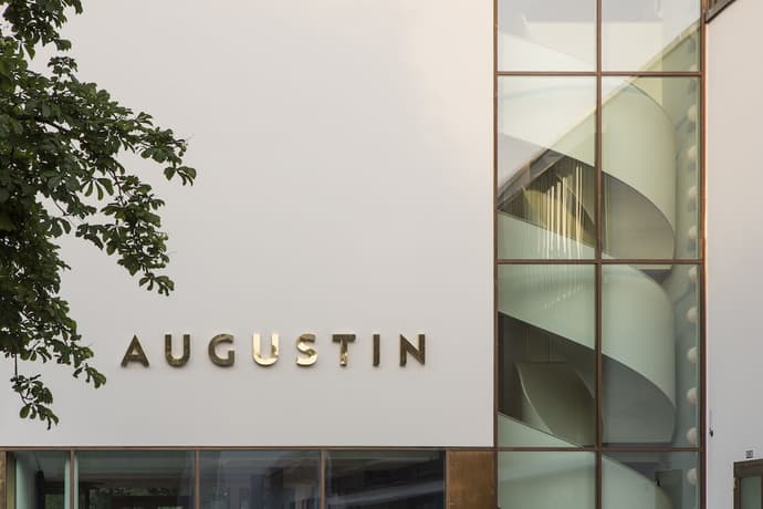 Augustin Hotel, Primary image