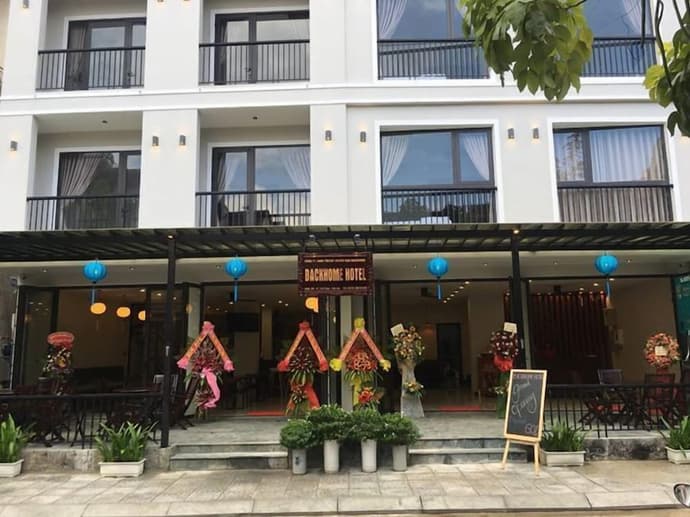 Backhome Hotel - Hostel, Primary image