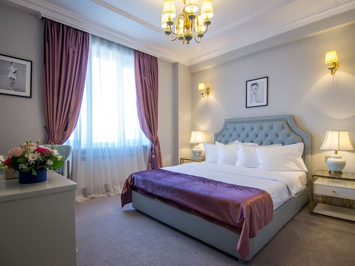 Lido by Phoenicia, Primary image