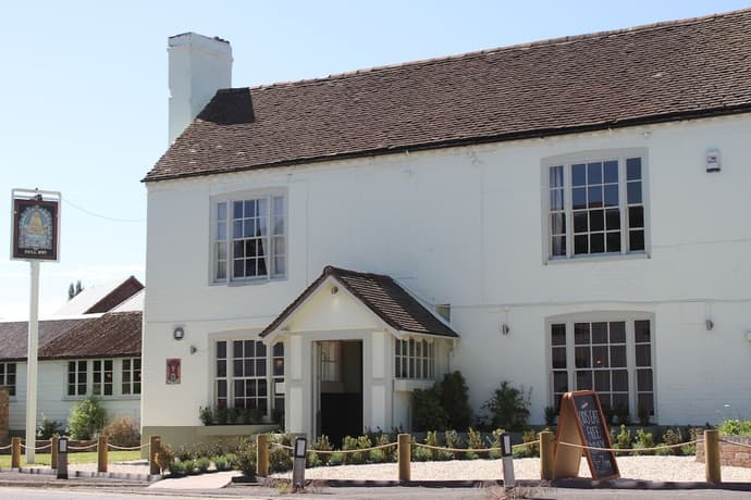 The Bell Inn, Primary image