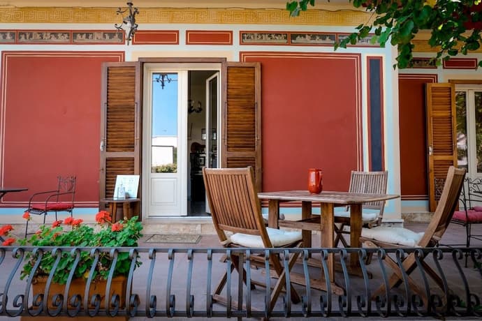 B&B De Angelis, Primary image