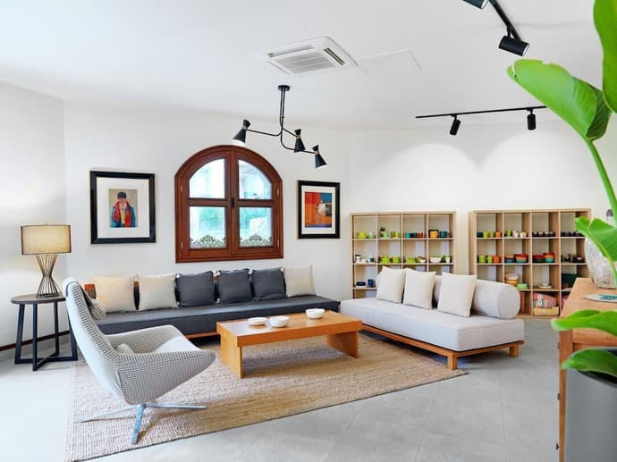 Dorman Suites Hotel, Lobby