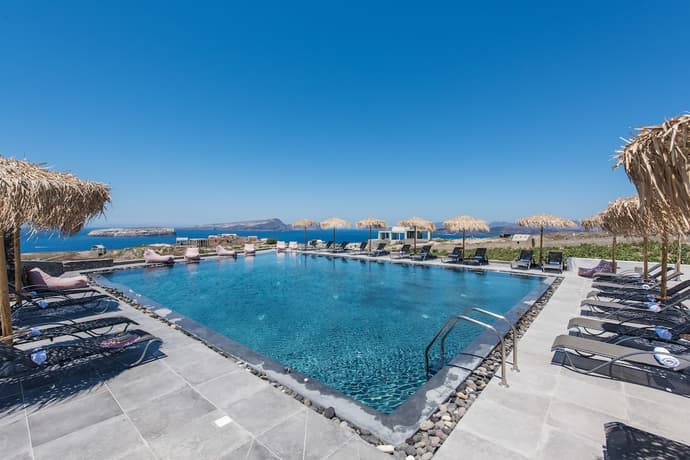 Sunset Faros, Primary image