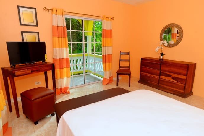 Takuma Boutique Hotel Rooms & Suites Jamaica, Room