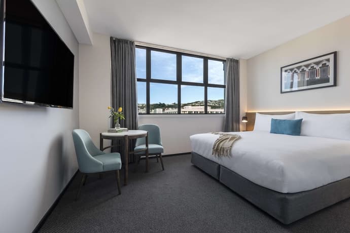 Oaks Wellington Hotel, Primary image