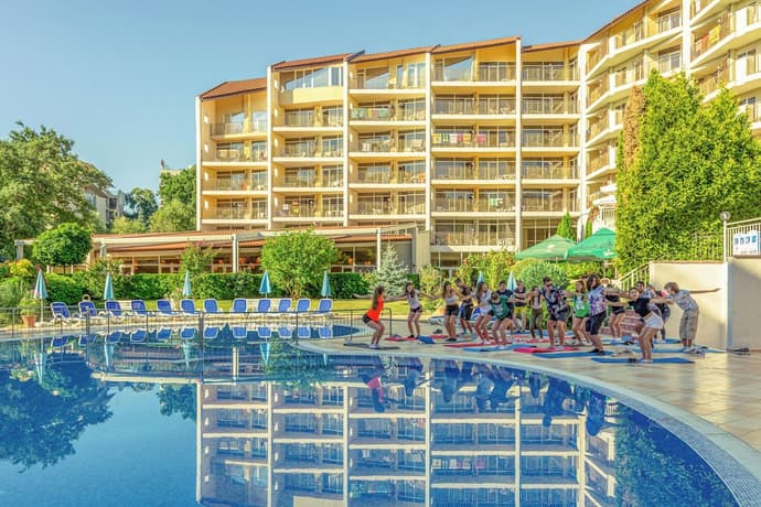 Madara Park Hotel, Primary image