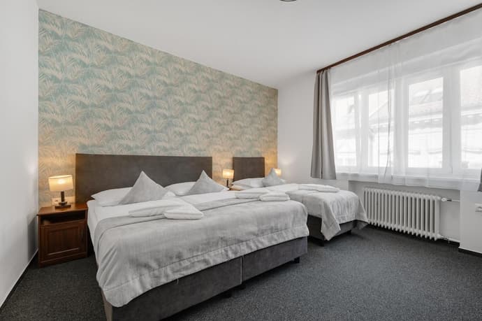 7Days B&B, Primary image