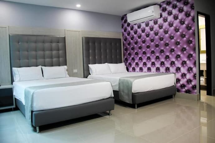 Lleras Express, Primary image