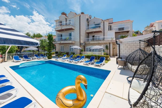 Villa Markoc, Primary image