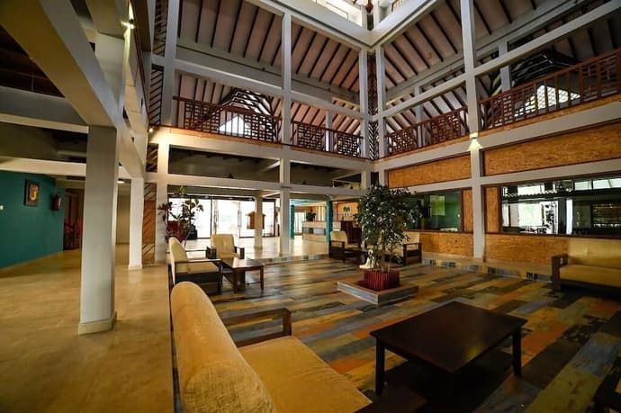 Bowfin Resort, Primary image