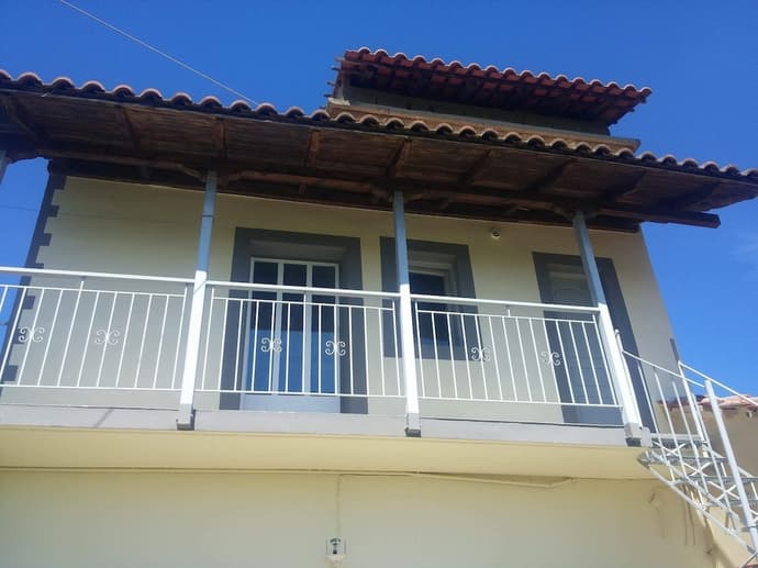 Taygetos, Primary image