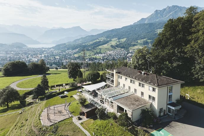Hotel Sonnenberg, Primary image