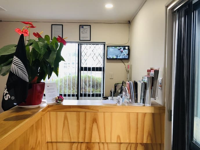 Tudor Court Motor Lodge, Reception