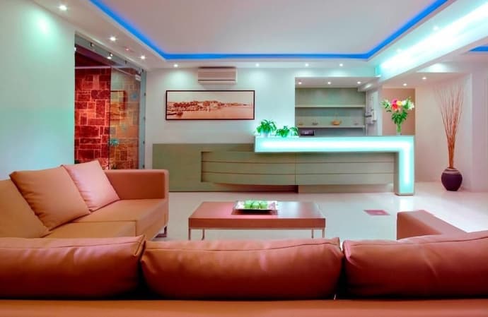 Minos Village, Lobby