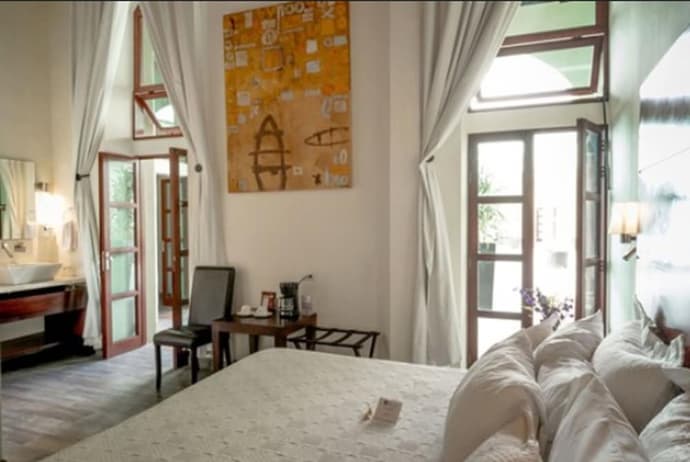 La Morada, Primary image