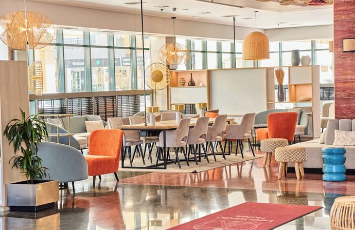 Leonardo Hotel Fuengirola Costa del Sol, Lobby