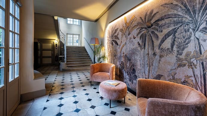 Hotel De Guise, Primary image