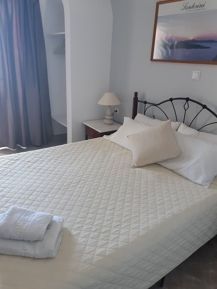 Emmanouela Studios, Primary image