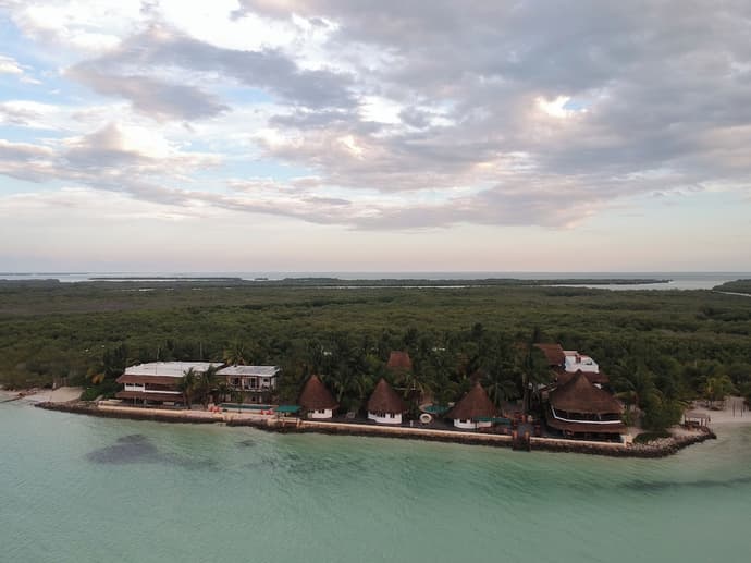 Las Nubes de Holbox, Primary image