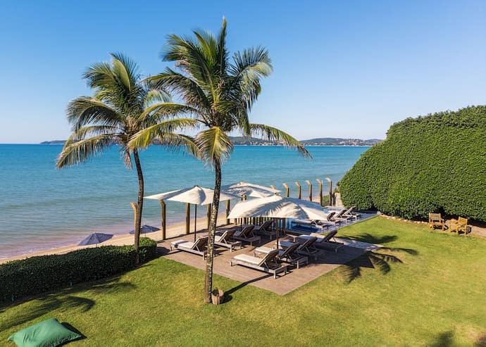 Villa Rasa, Primary image