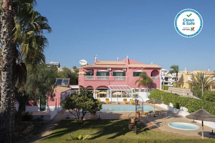 Solar de Mós, Primary image