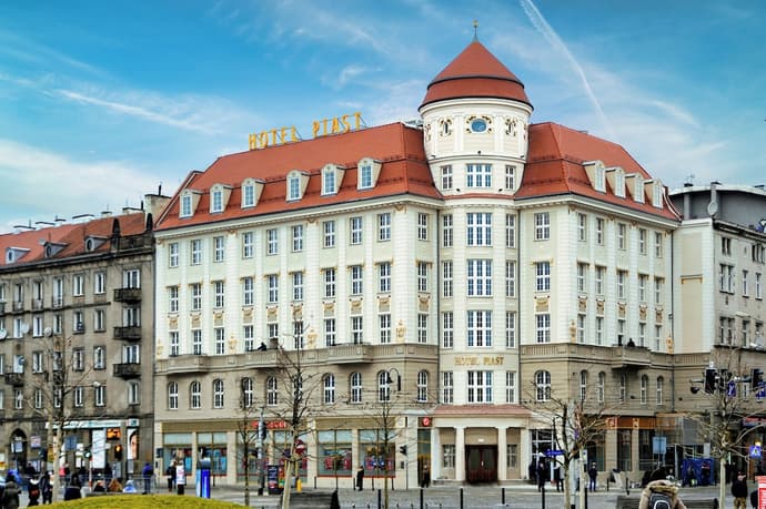 Hotel Piast, Primary image
