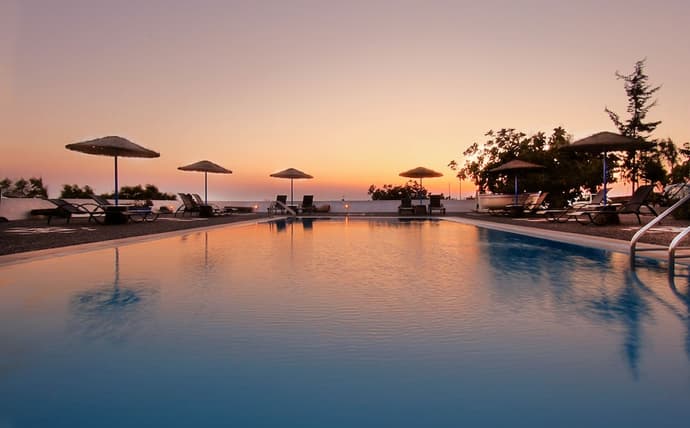 Caldera Romantica, Primary image