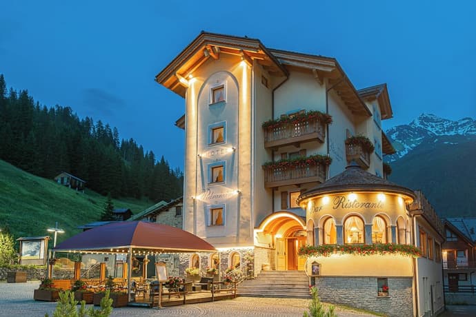 Hotel Pedranzini, Primary image