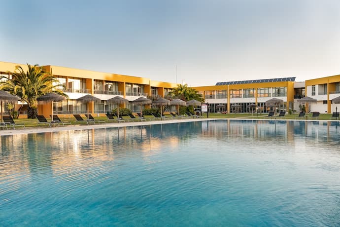 Vila Park, Primary image