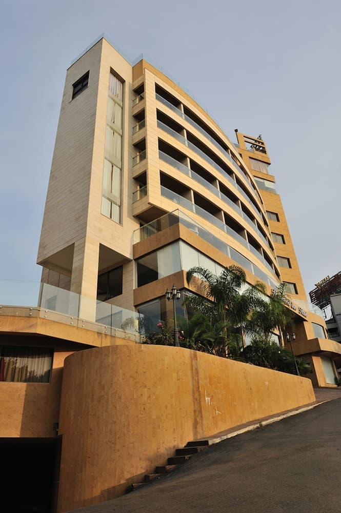 Hollywood Inn Hotel, Primary image