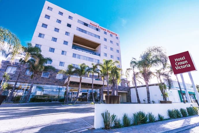 Hotel Crown Victoria, Primary image