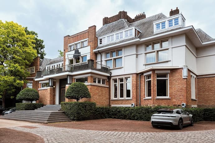 Hotel Orion, Primary image