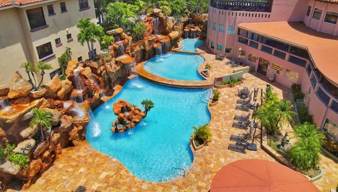 Clarion Suites Roatan at Pineapple Villas, Primary image