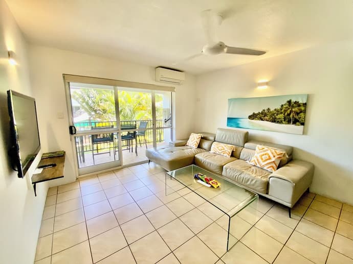 Reef Gateway Apartments, Primary image