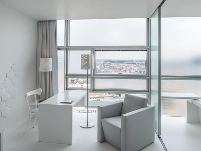 SO/ Vienna, Primary image