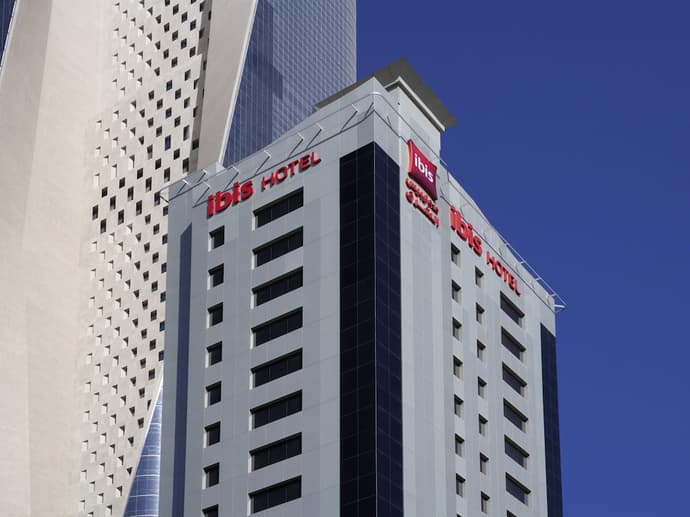 ibis Sharq Kuwait, Primary image