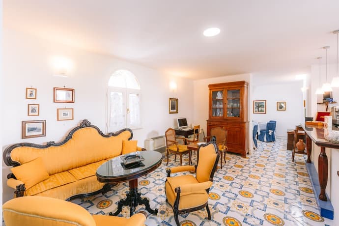 Hotel Toro, Reception