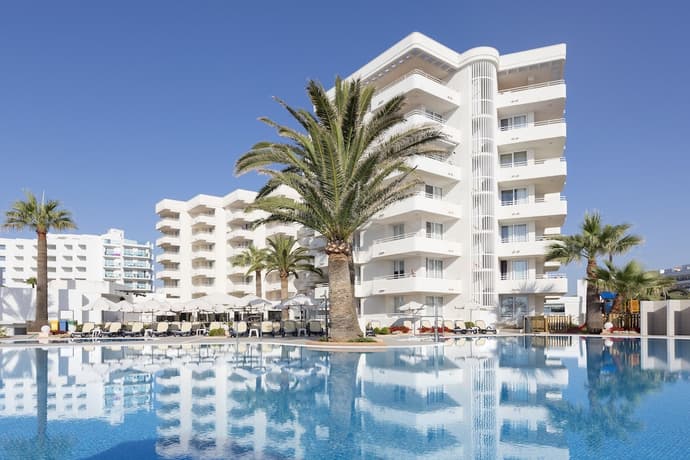 Hipotels Mercedes Aparthotel, Primary image