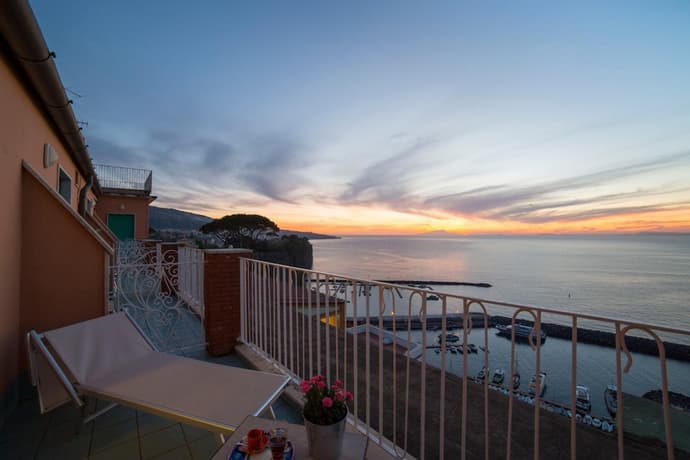 Hotel Cosmomare, Primary image