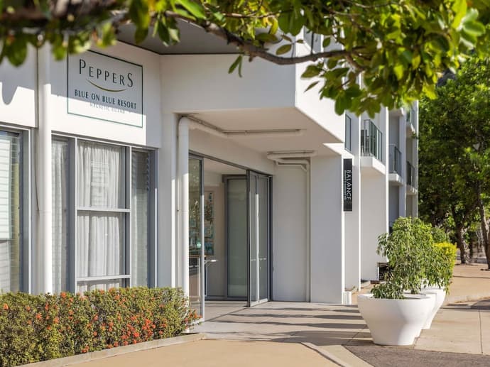 Peppers Blue on Blue, Primary image