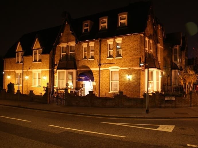 Kirkdale Hotel, 